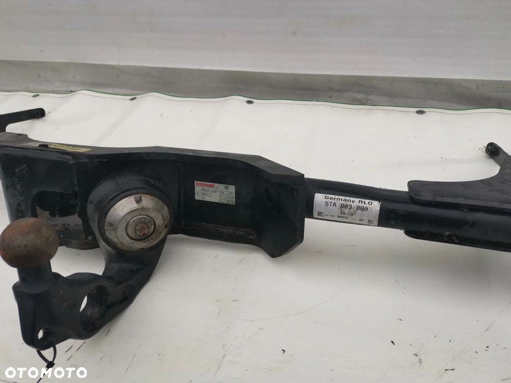 Elektryczny hak VW Touran III 15- 5TA803880 - 2