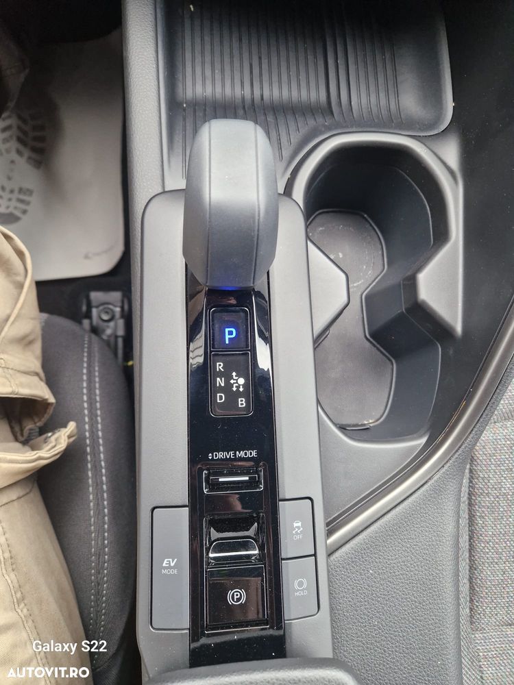 Toyota C-HR - 22
