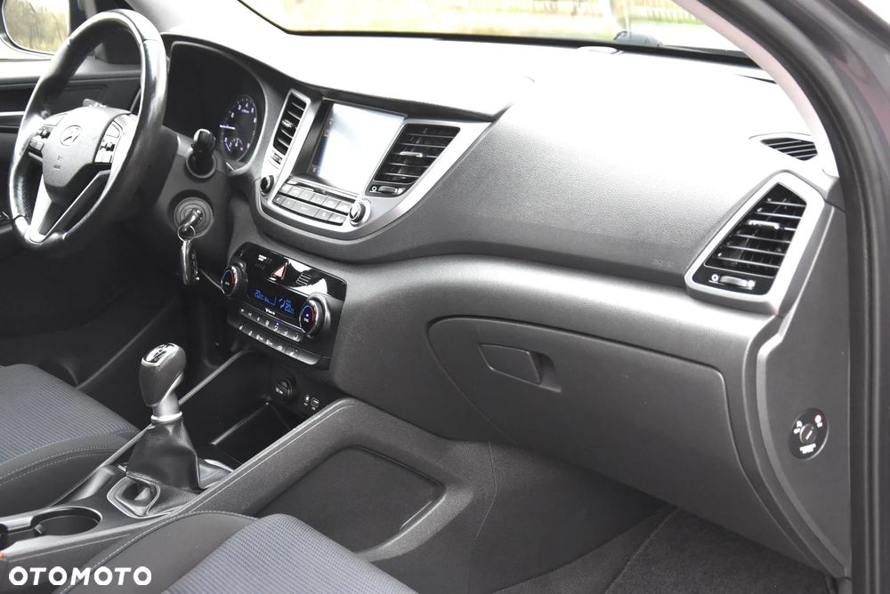 Hyundai Tucson 1.6 GDi 2WD Select - 25