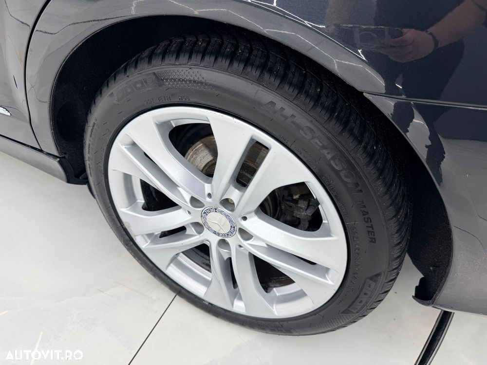 Mercedes-Benz C 180 Avantgarde Edition - 13