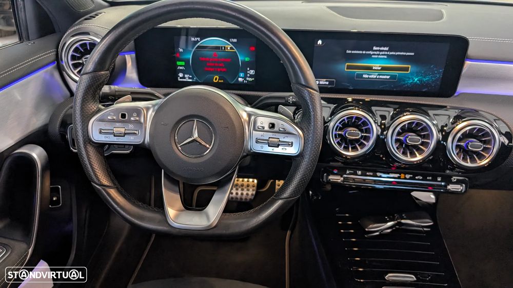Mercedes-Benz A 250 Limousine e AMG Line - 18