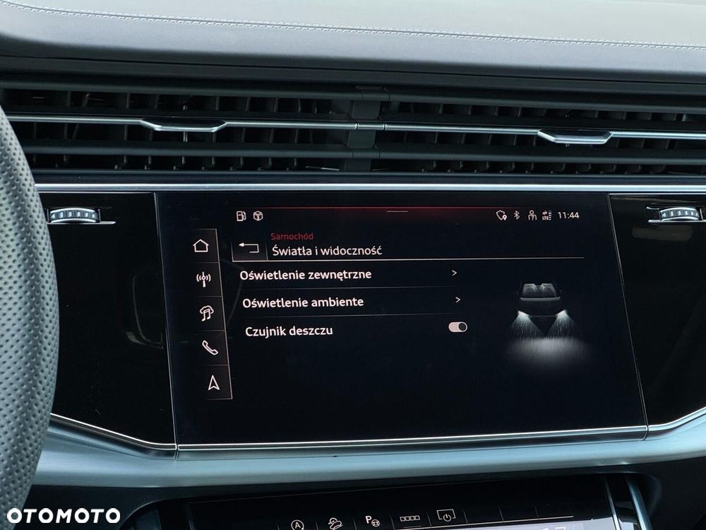 Audi Q8 - 32