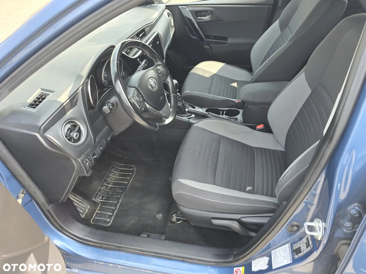 Toyota Auris 1.4 D-4D Comfort - 19