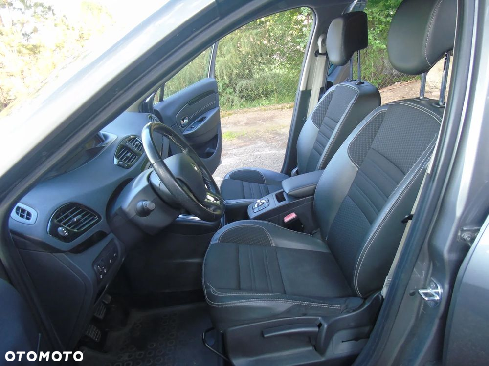Renault Scenic 1.2 TCe Energy Bose Edition - 11