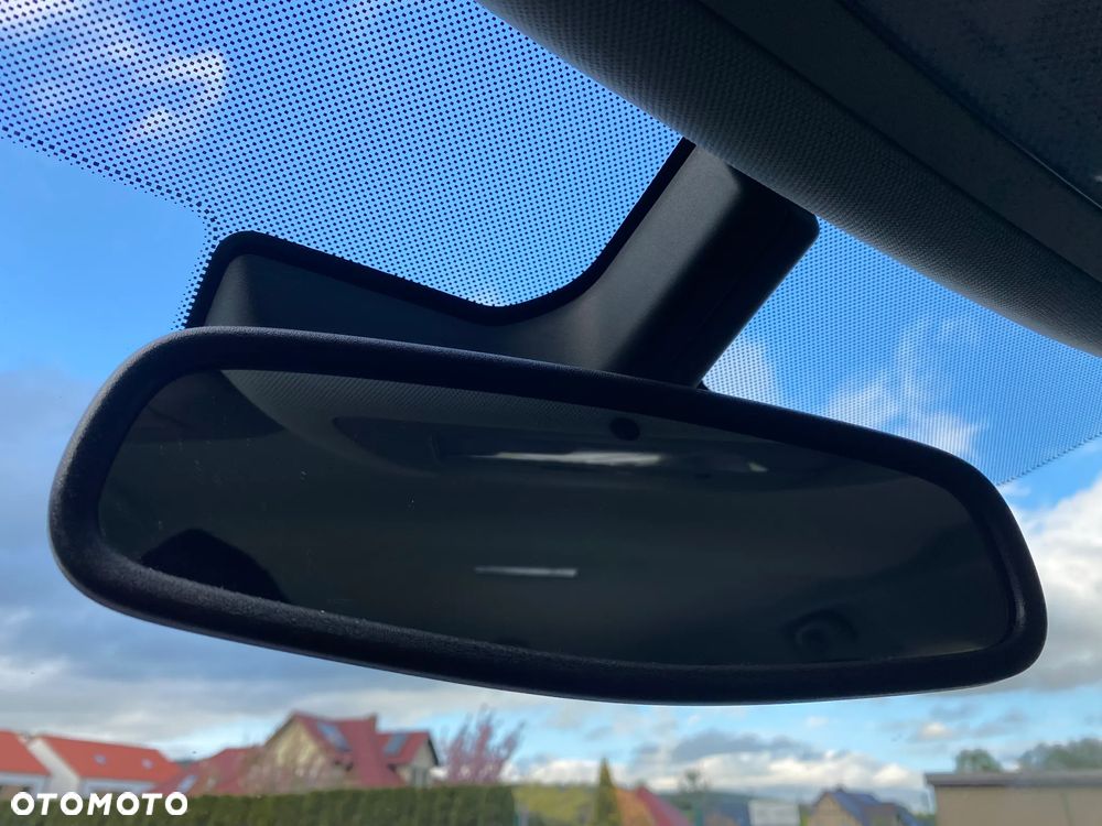 Opel Insignia 2.0 CDTI Design Edition - 26