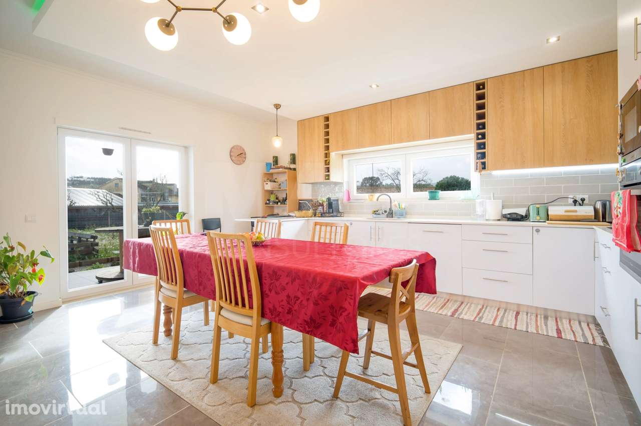 Moradia  T3 Independente na Vermelha - Grande imagem: 2/50