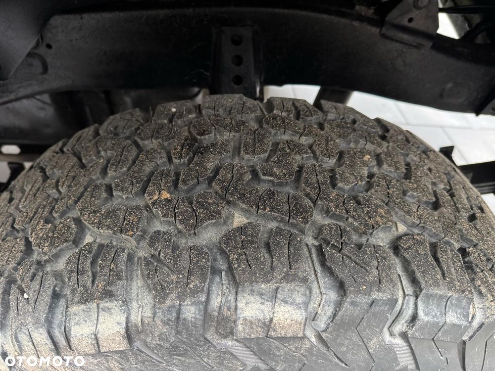 Toyota Hilux 2.8 D-4D Double Cab Invincible 4x4 - 7