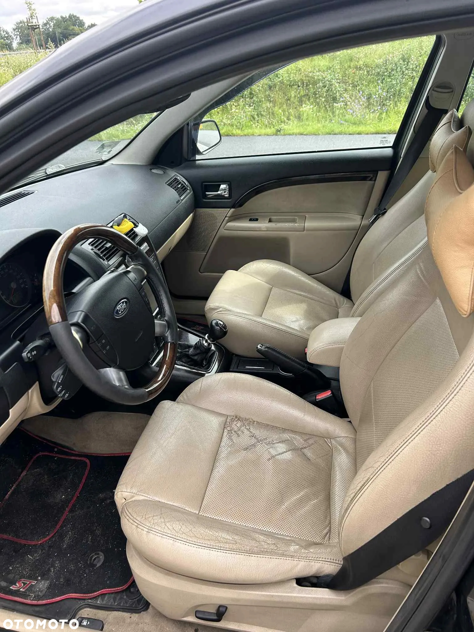 Ford Mondeo 2.0 TDCi Ambiente - 18