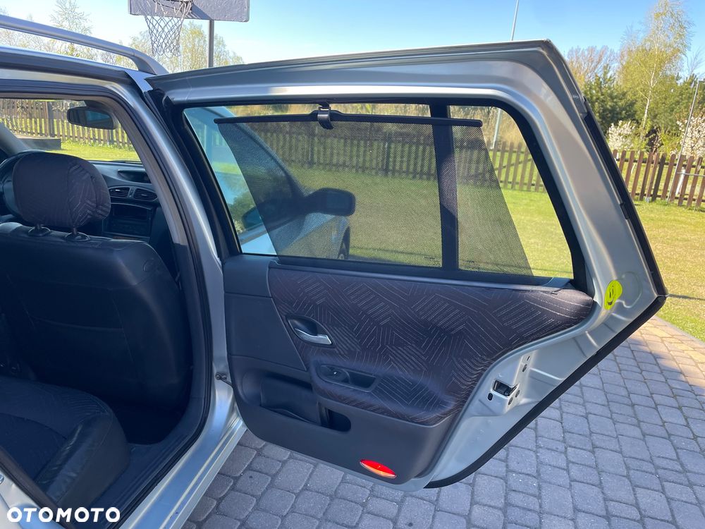 Renault Laguna 1.9 dCi Pack Dynamique - 21