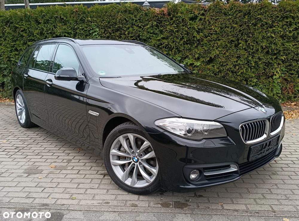 BMW 5 Series 2016 photo 3