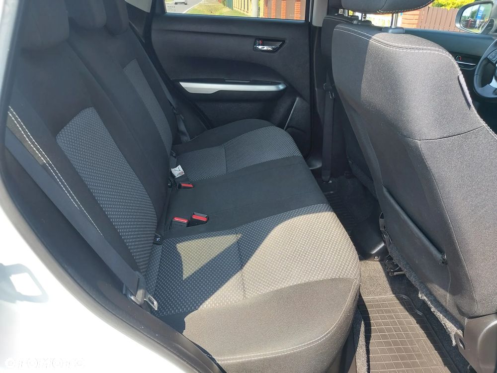 Suzuki Vitara - 23