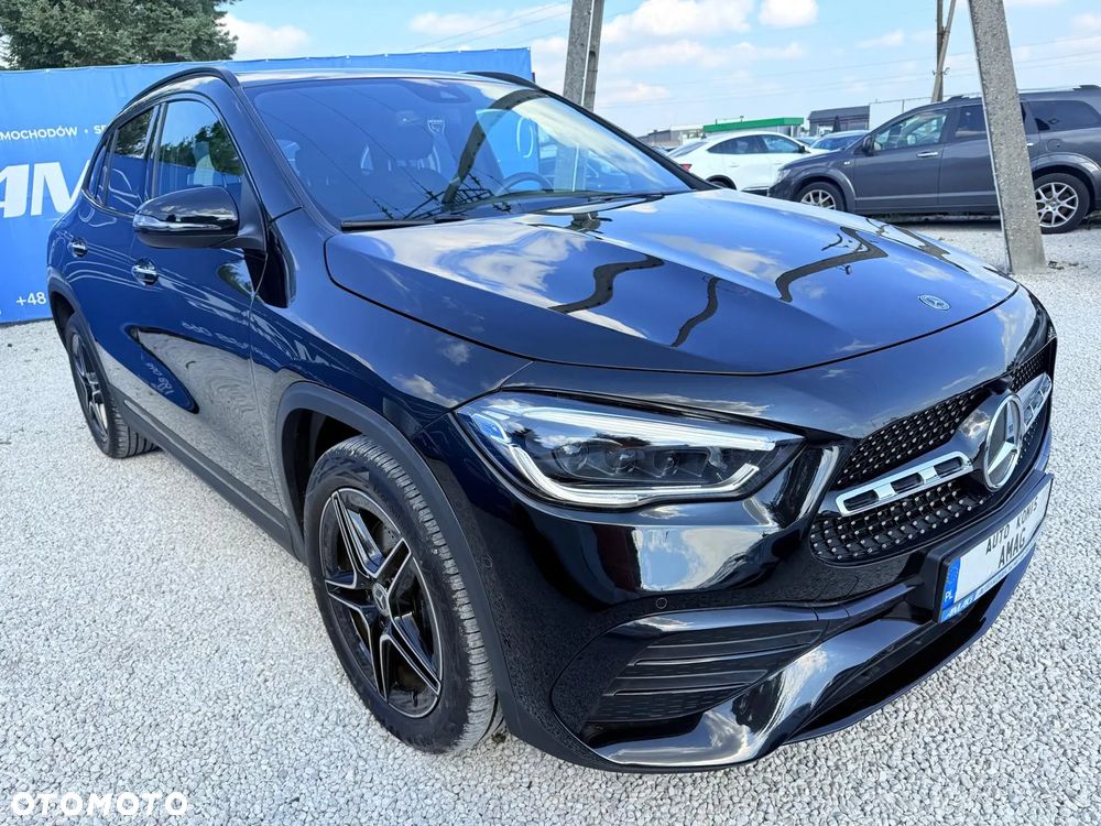 Mercedes-Benz GLA 250 e PHEV AMG Line 8G-DCT - 4