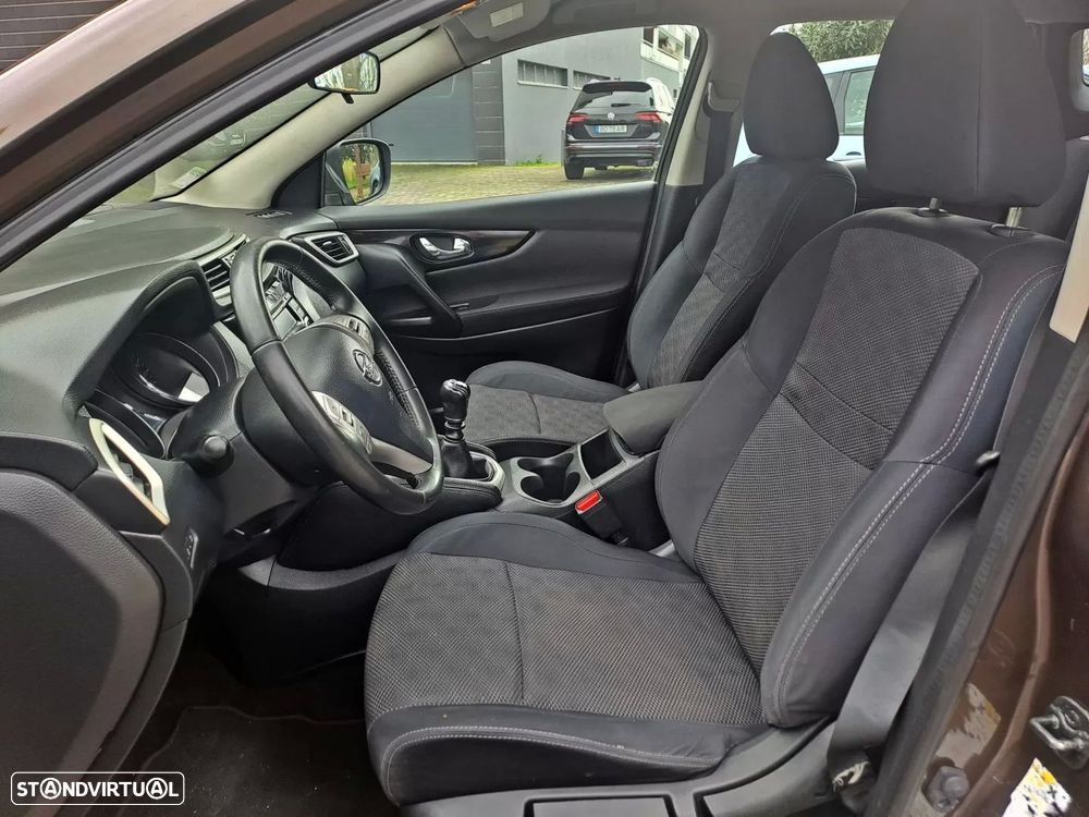 Nissan Qashqai 1.5 dCi Acenta Connect - 10