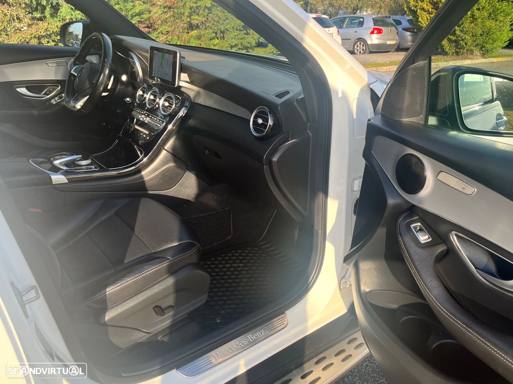 Mercedes-Benz GLC 220 d 4Matic 9G-TRONIC AMG Line - 21