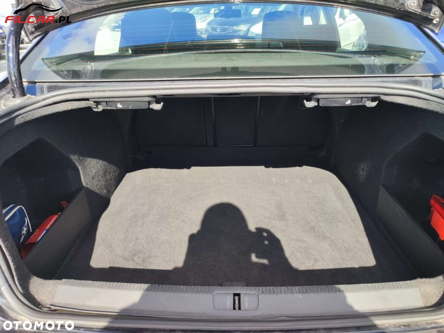 Volkswagen Passat - 20