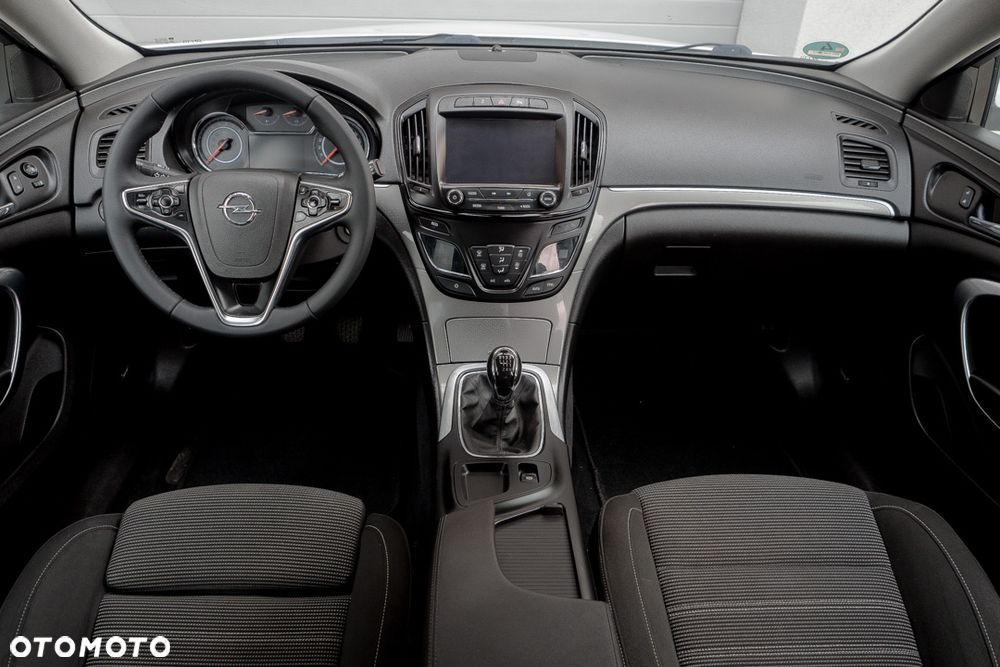 Opel Insignia 1.4 T Cosmo S&S - 31