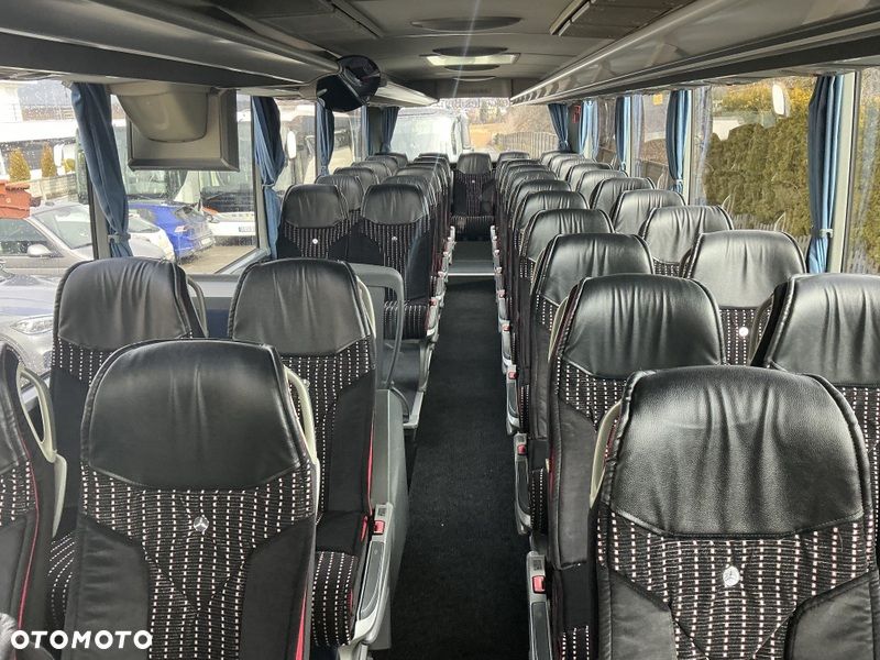 Mercedes-Benz TOURISMO - 13