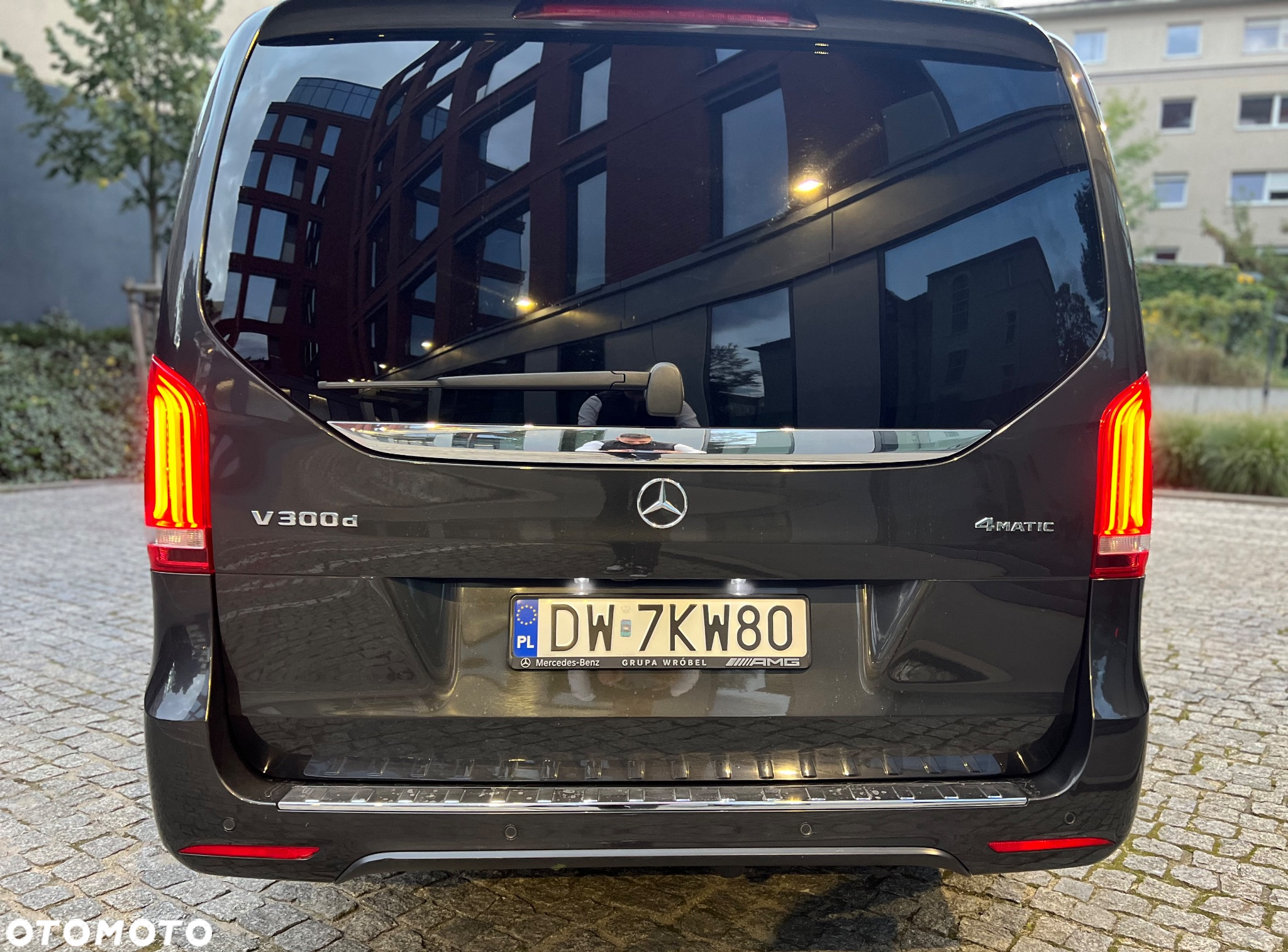 Mercedes-Benz Klasa V 300 d 4-Matic Avantgarde 9G-Tronic (ekstra d³) - 9