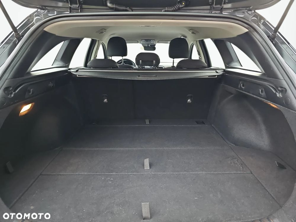 Kia Ceed 1.5 T-GDI M - 26