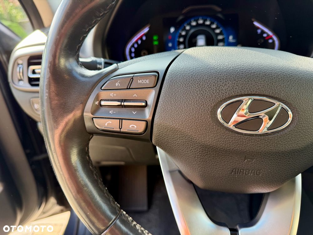 Hyundai i30 1.5 T-GDI 48V-Hybrid DCT Prime - 16