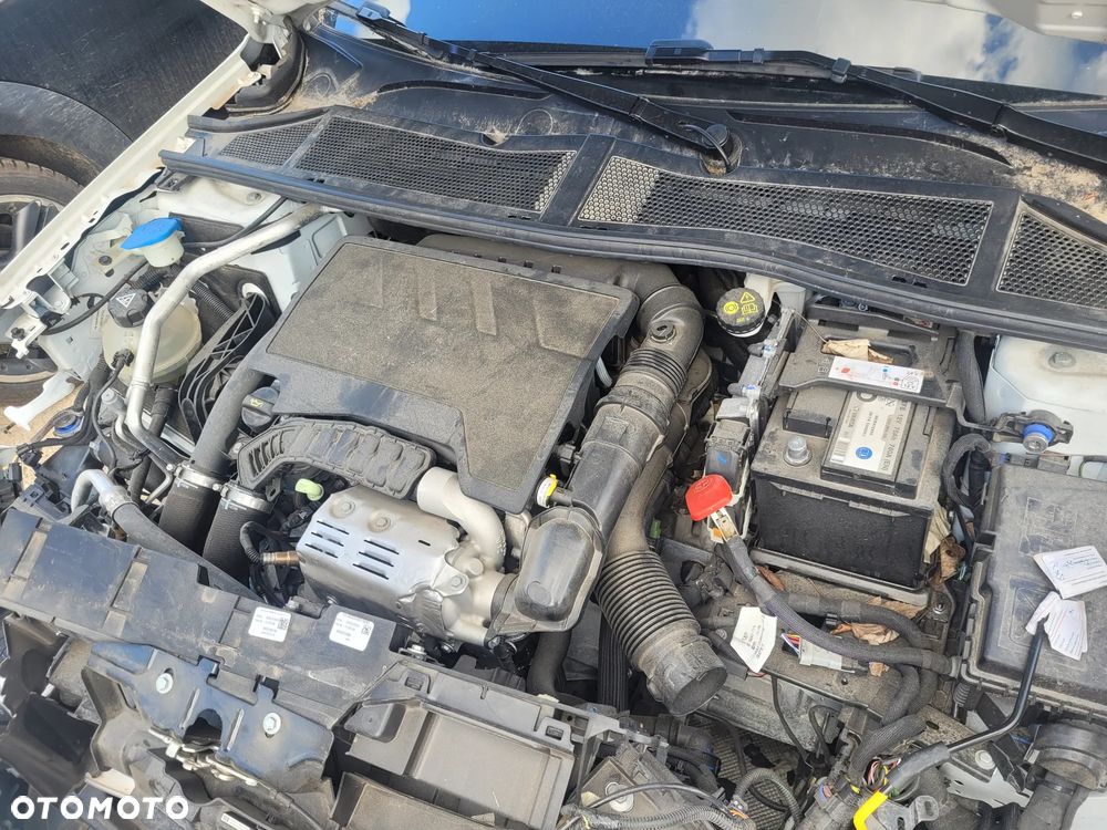 Peugeot 308 PureTech 130 GPF Stop & Start Active Pack - 18