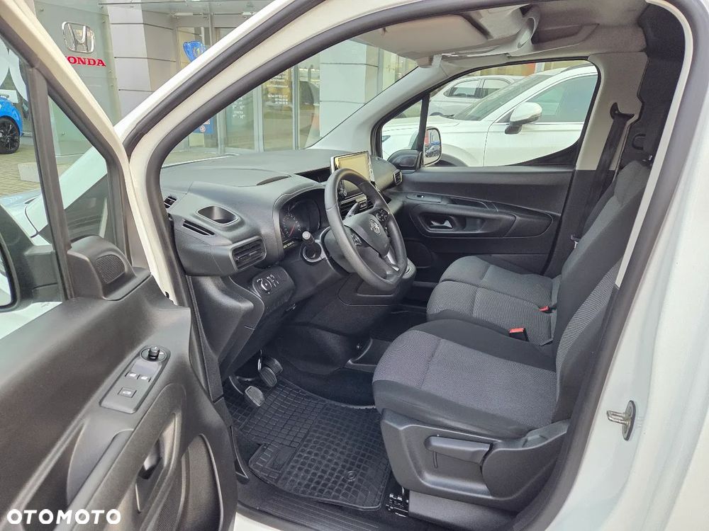 Opel COMBO - 14