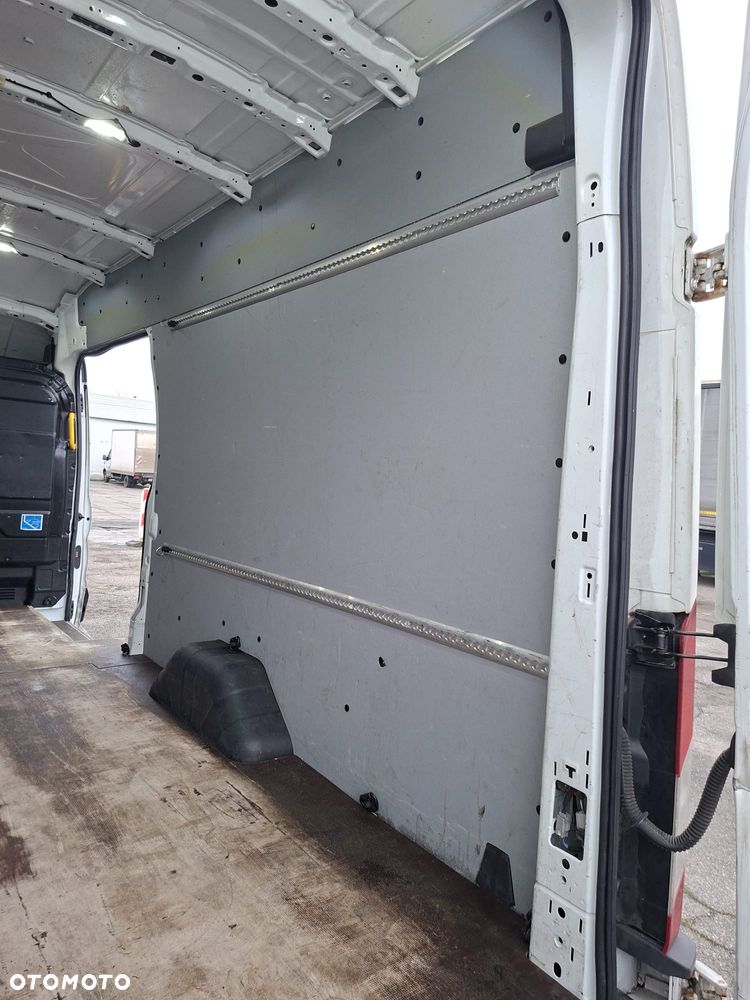 Ford TRANSIT - 4