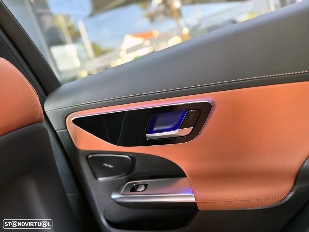 Mercedes-Benz C 300 e AMG Line - 21