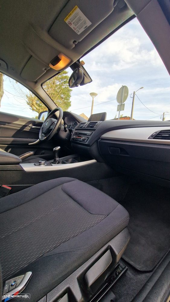 BMW 116 i Sport Line - 11