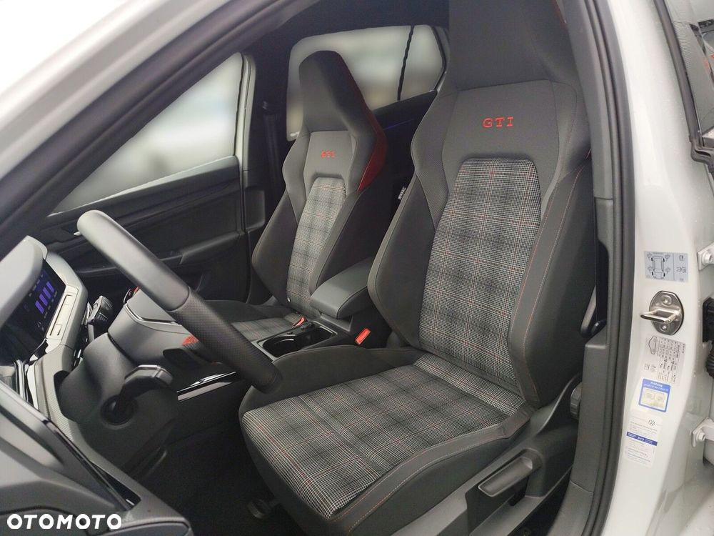 Volkswagen Golf 2.0 TSI GTI DSG - 11