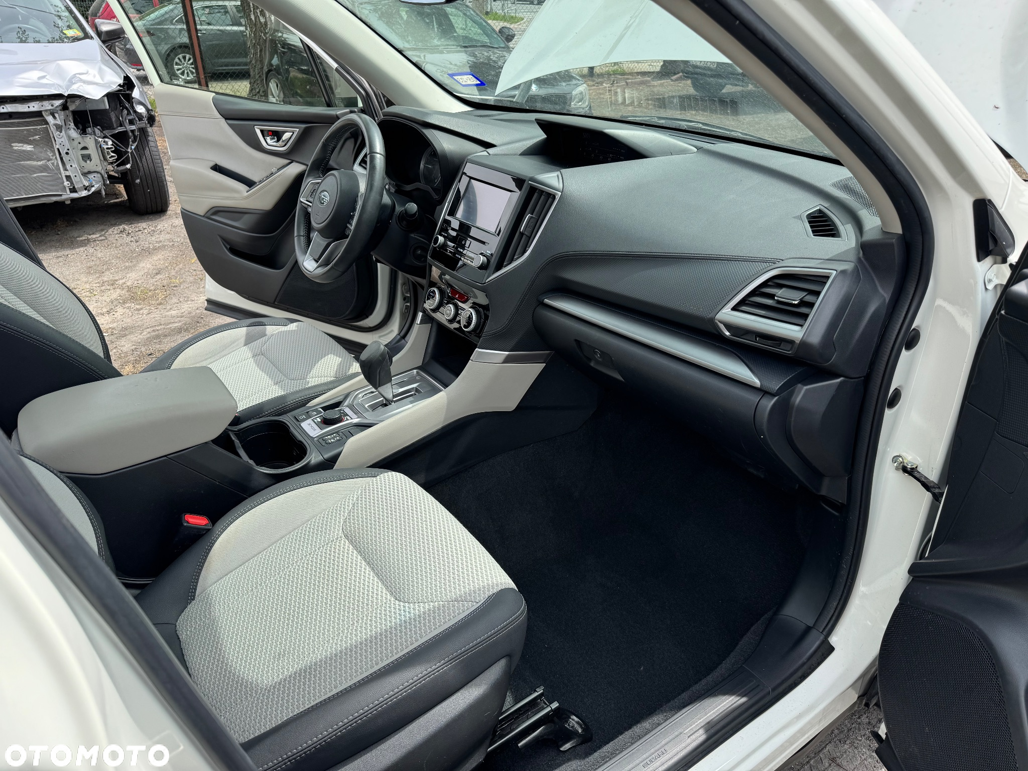 Subaru Forester 2.0 i Platinum (EyeSight) Lineartronic - 12