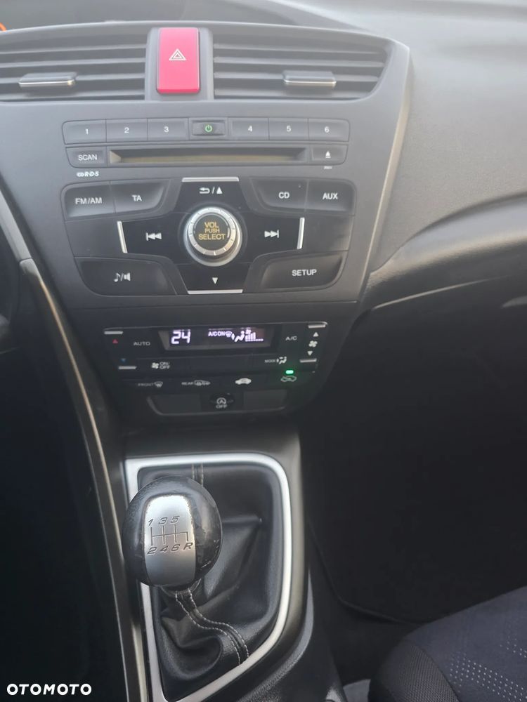 Honda Civic 1.4 Comfort - 27