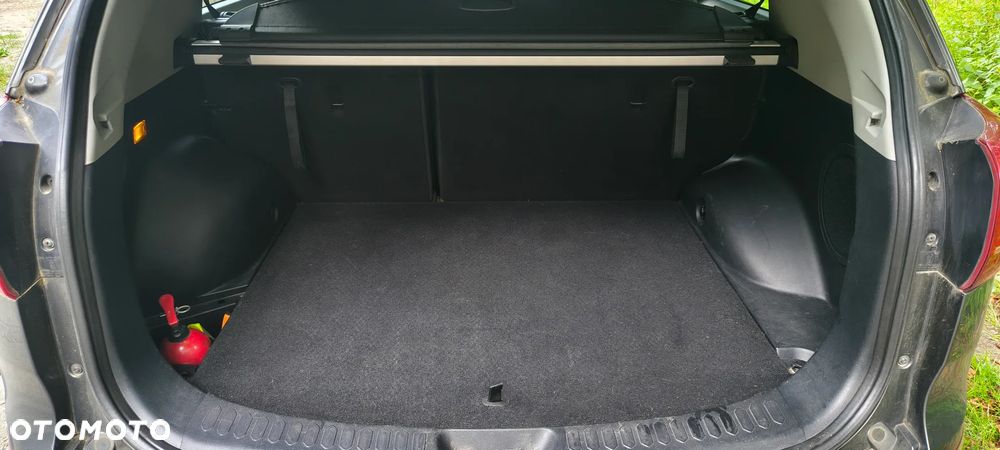 Kia Sportage - 12