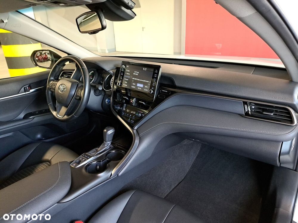Toyota Camry 2.5 Hybrid Prestige CVT - 17