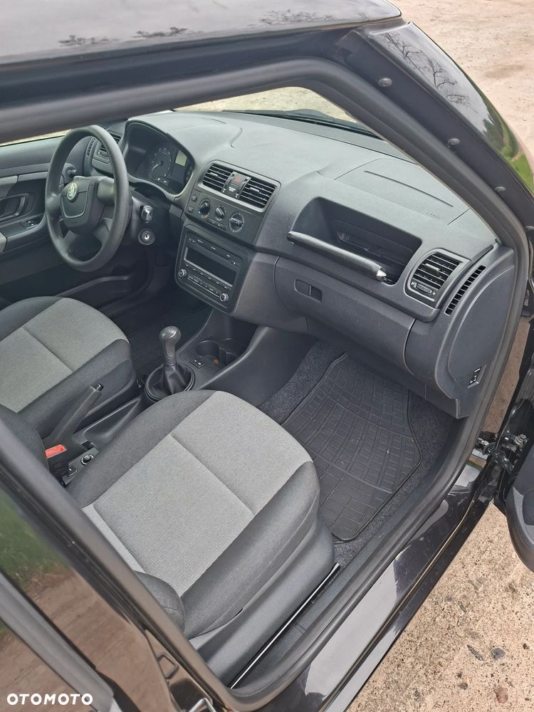 Skoda Fabia 1.2 HTP Ambition - 21
