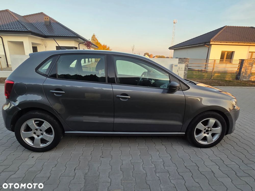 Volkswagen Polo - 7