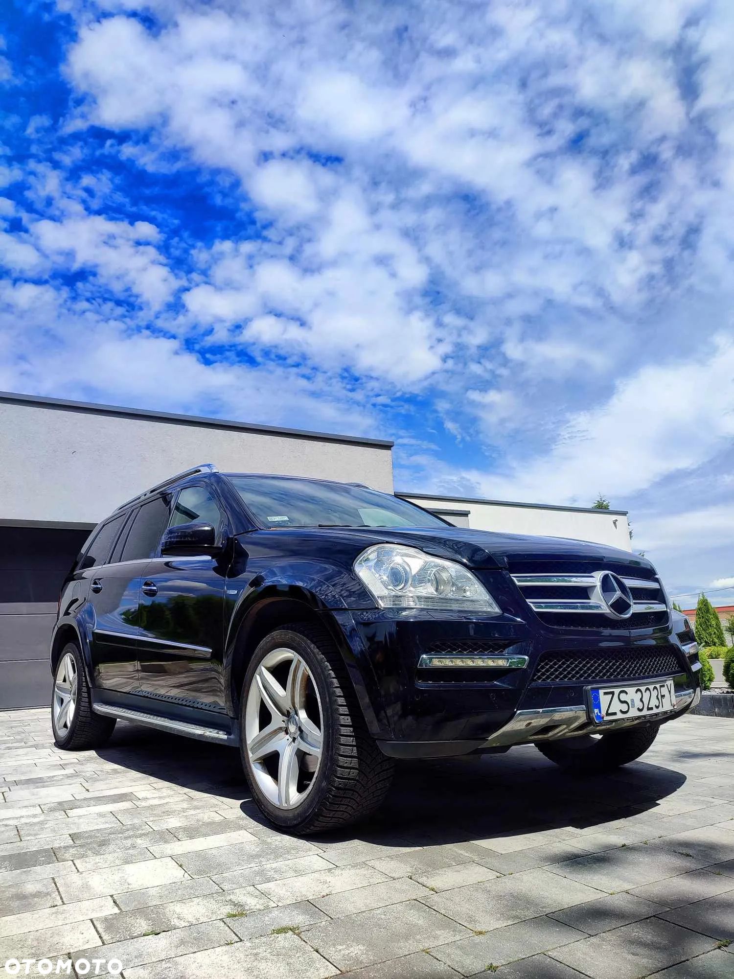 Mercedes-Benz GL - 1