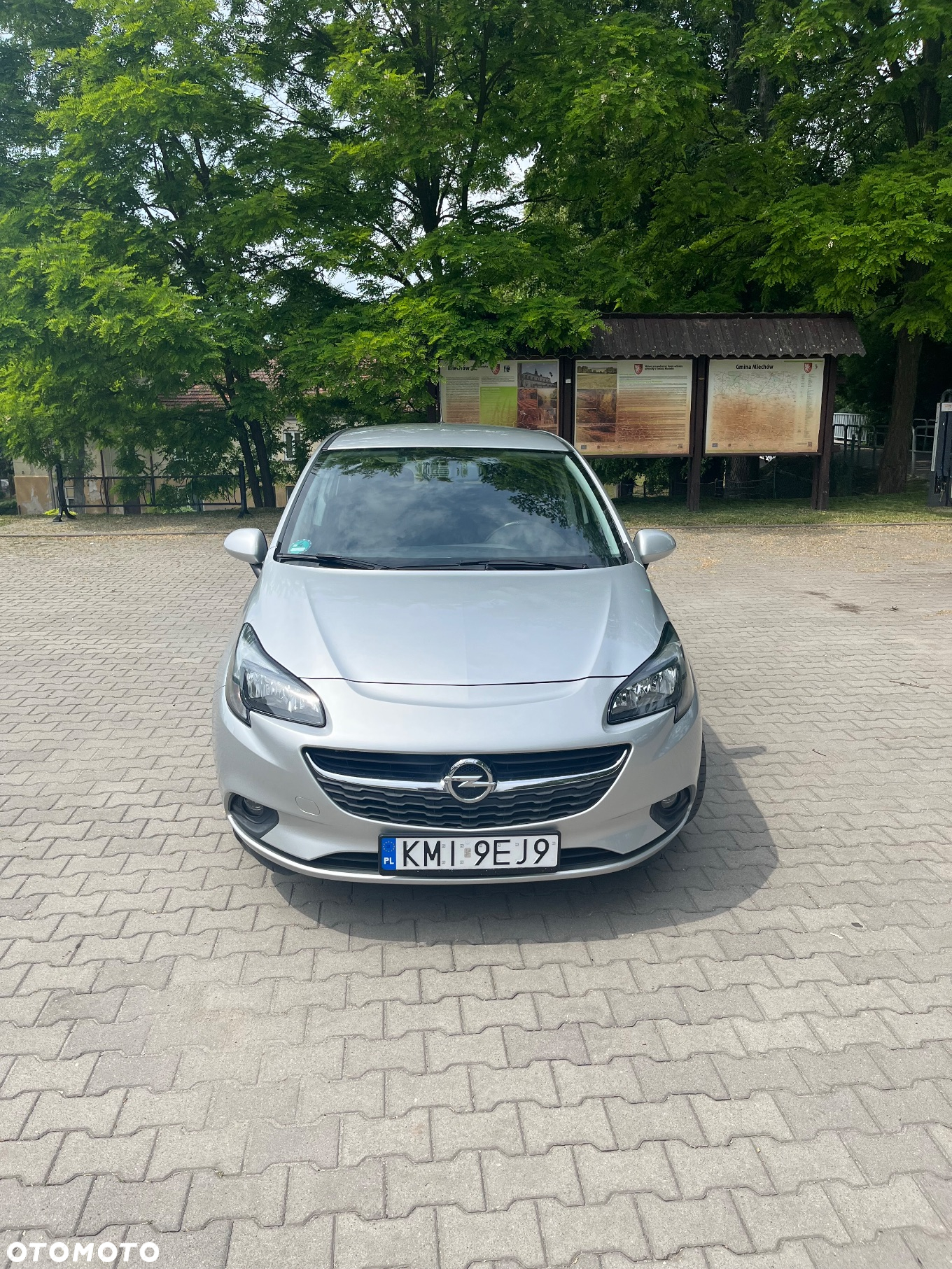 Opel Corsa 1.4 drive - 2
