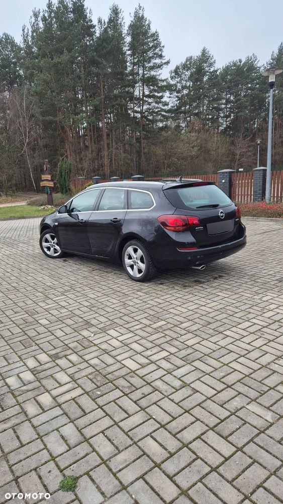 Opel Astra 1.4 T Sport - 2