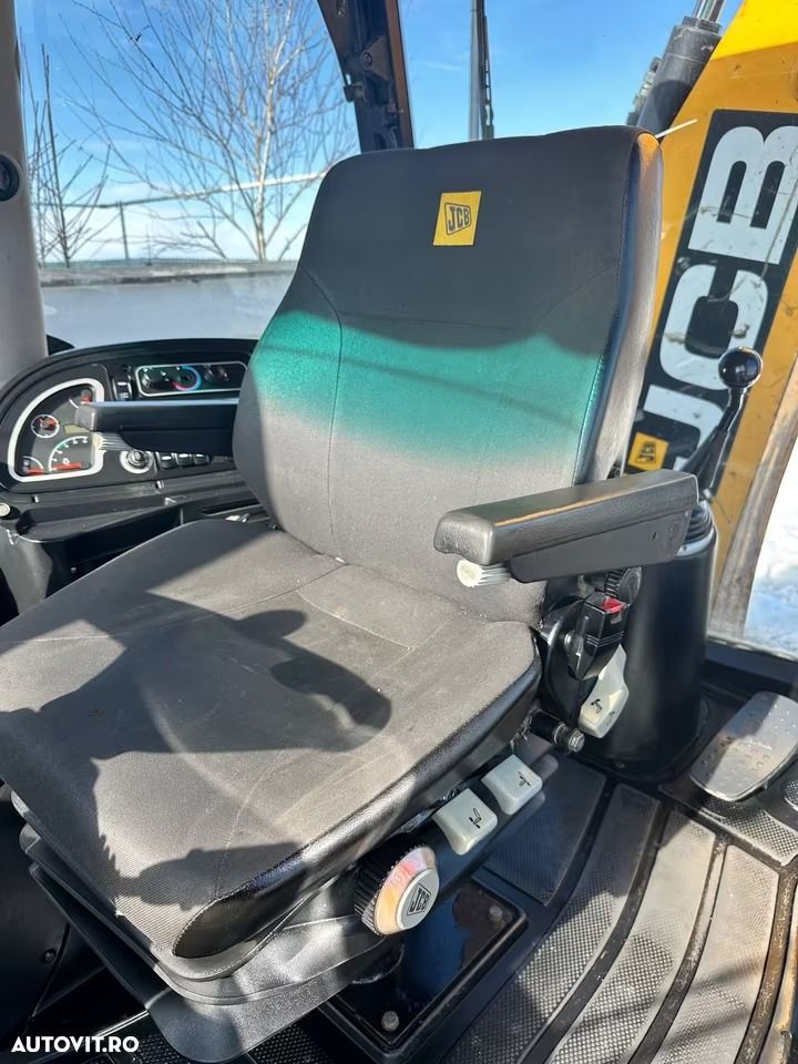JCB 3cx - 5