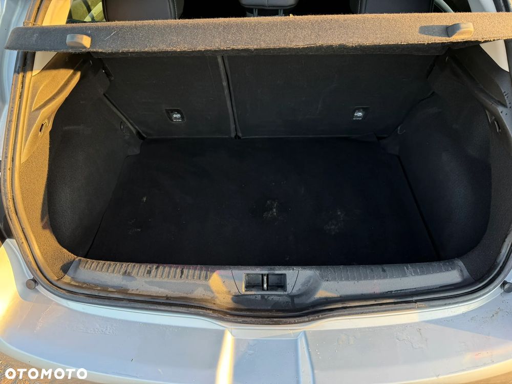 Renault Megane ENERGY dCi 110 EDC BOSE EDITION - 22