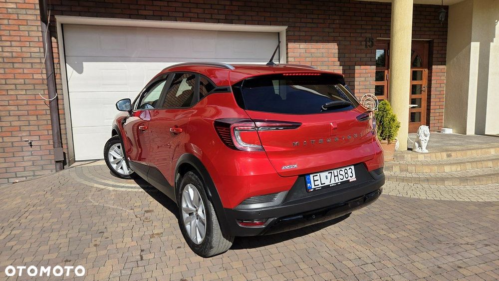 Mitsubishi ASX - 10
