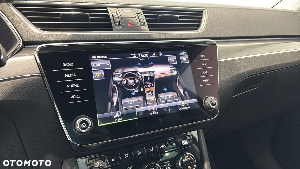 Skoda Superb 2.0 TDI SCR 4x4 Scout DSG - 25