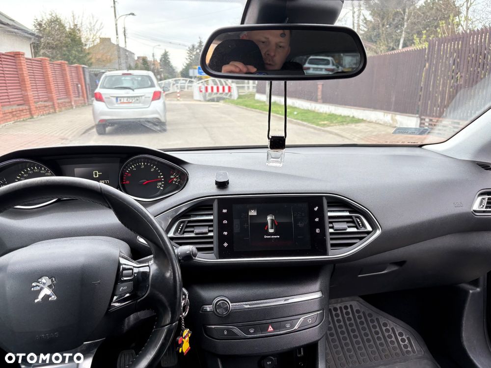 Peugeot 308 BlueHDi 120 Stop & Start Allure - 12