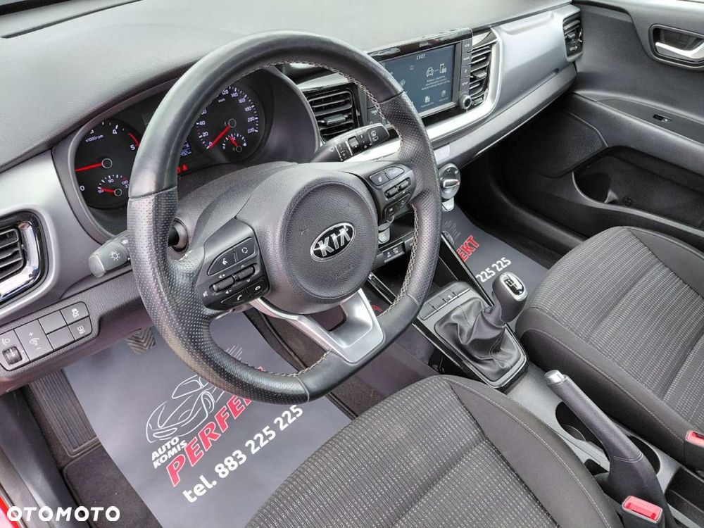 Kia Stonic - 11