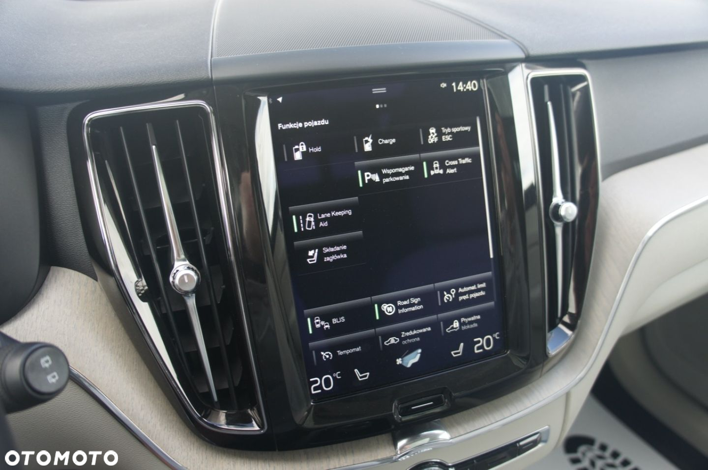 Volvo XC 60 - 23