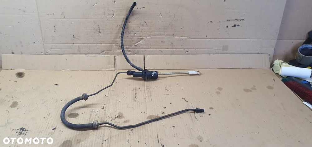 Pompka sprzęgła wysprzęglik przewód rurka Peugeot 307 2.0 HDI 9637030880 - 1