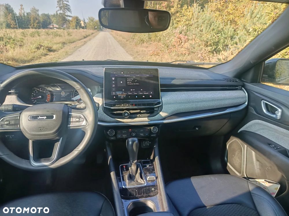 Jeep Compass - 15