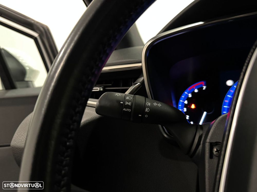 Toyota Corolla 1.8 Hybrid Comfort - 49