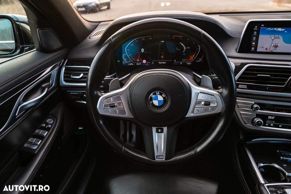 BMW Seria 7 740d xDrive MHEV - 40